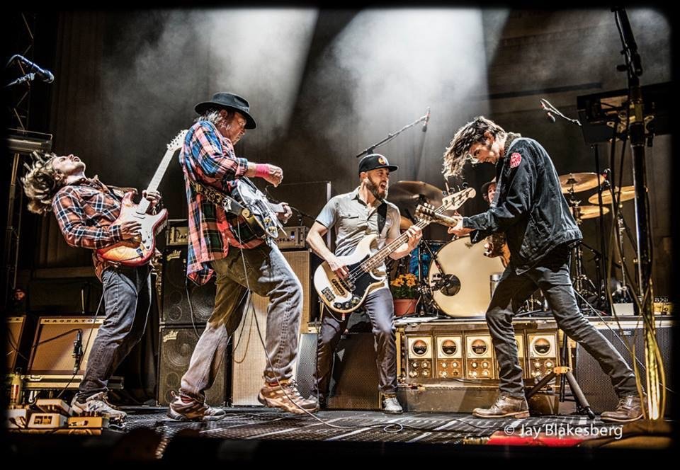 Neil Young and Promise of the Real Lucca 2016