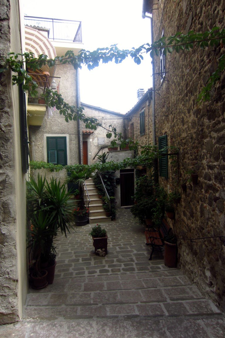 Italy Tuscany Hill Towns 2013-069