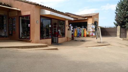 Roussillon Ochre Trail Tourist Shop